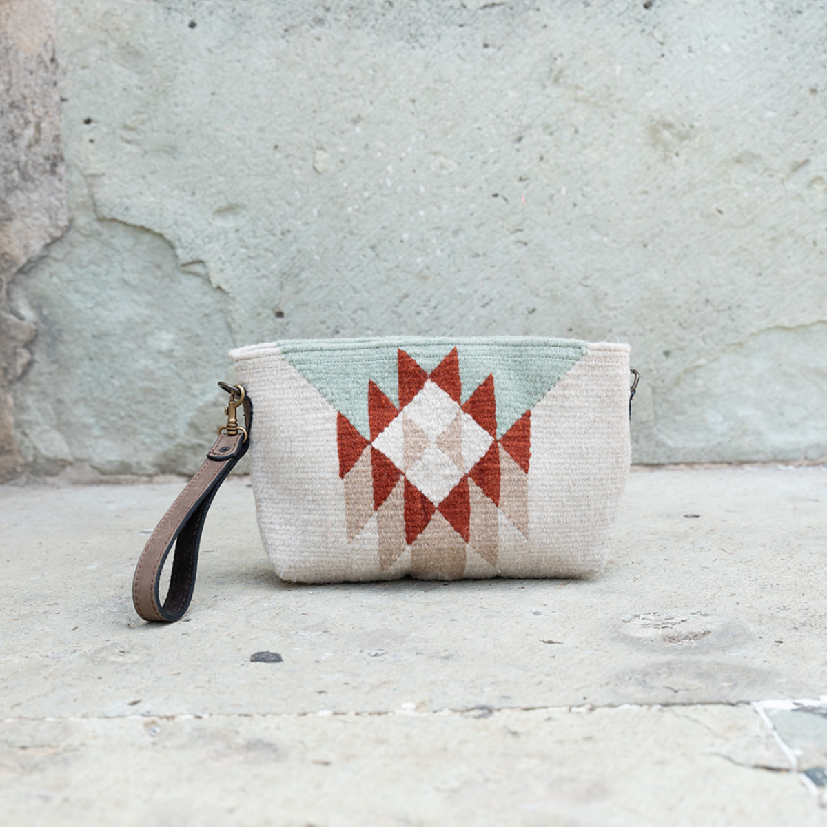 Fénix Convertible Wool Clutch–Crossbody