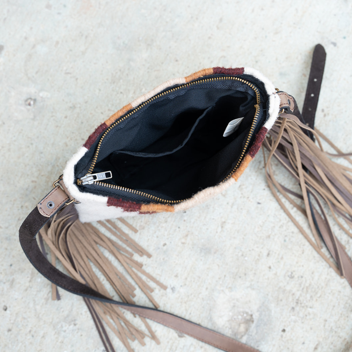 Copal Wool Fringe Crossbody–Handwoven Oaxaca