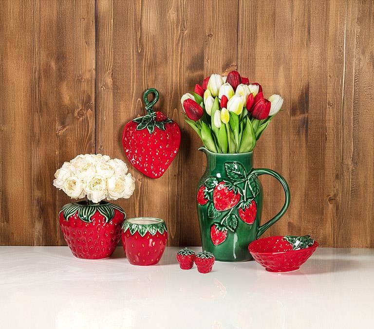 Strawberry & Leaf Salt & Pepper Set