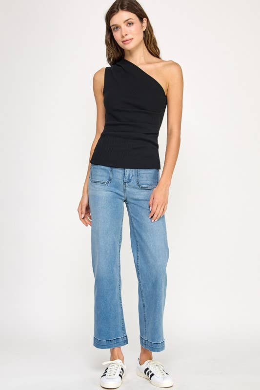 STRETCHY ASYMMETRIC RIBBED TOP