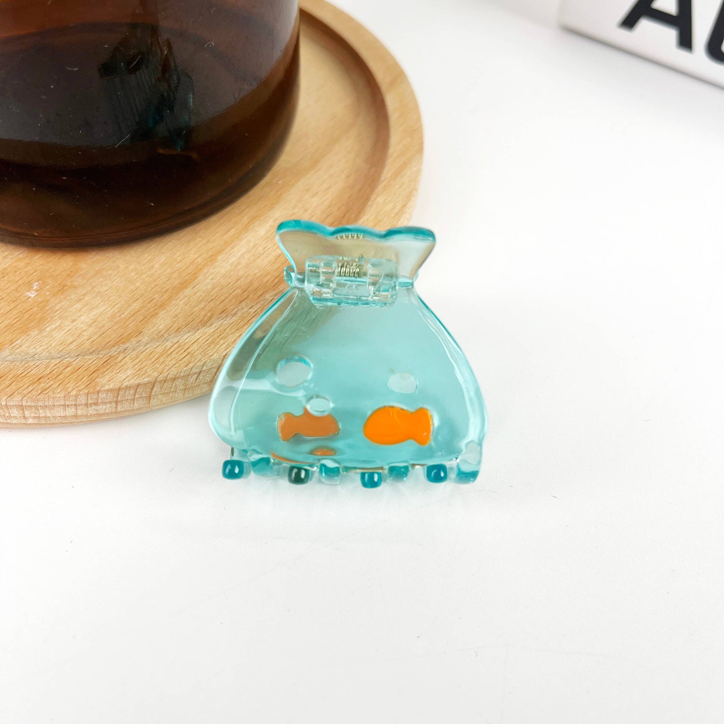 Fish Tank Hair Clip