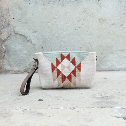 Fénix Convertible Wool Clutch–Crossbody