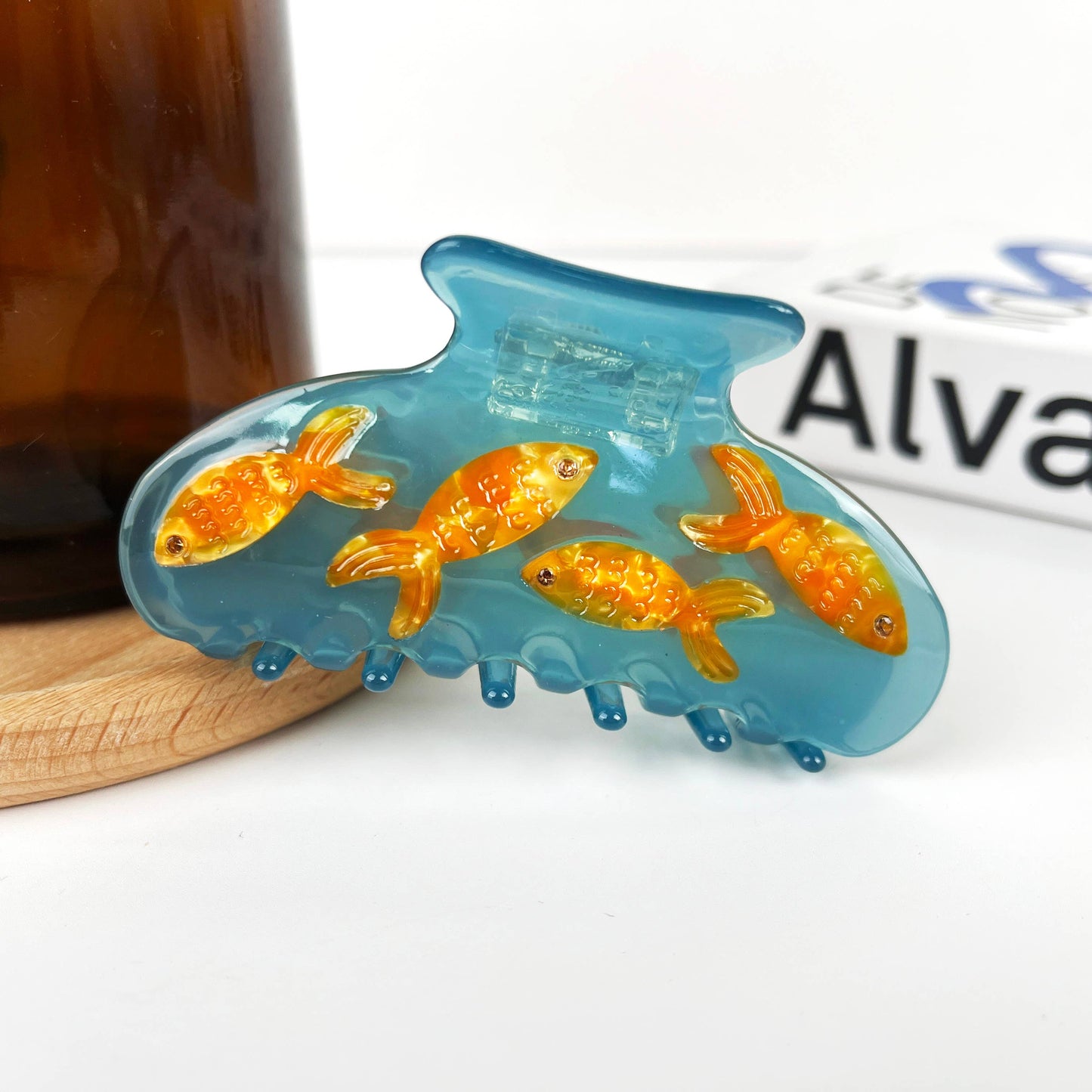 Fish Tank Hair Clip