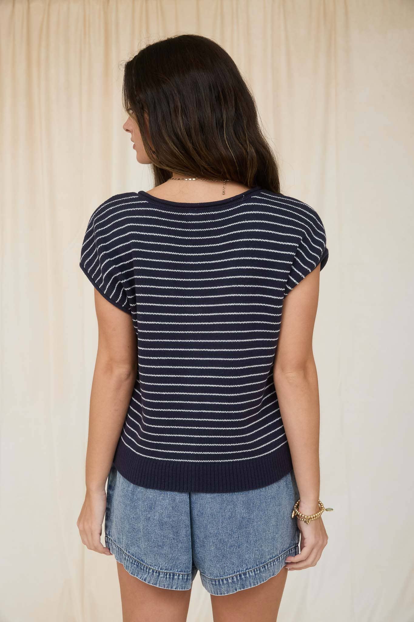 Scoop Neck Short Sleeve Cardi