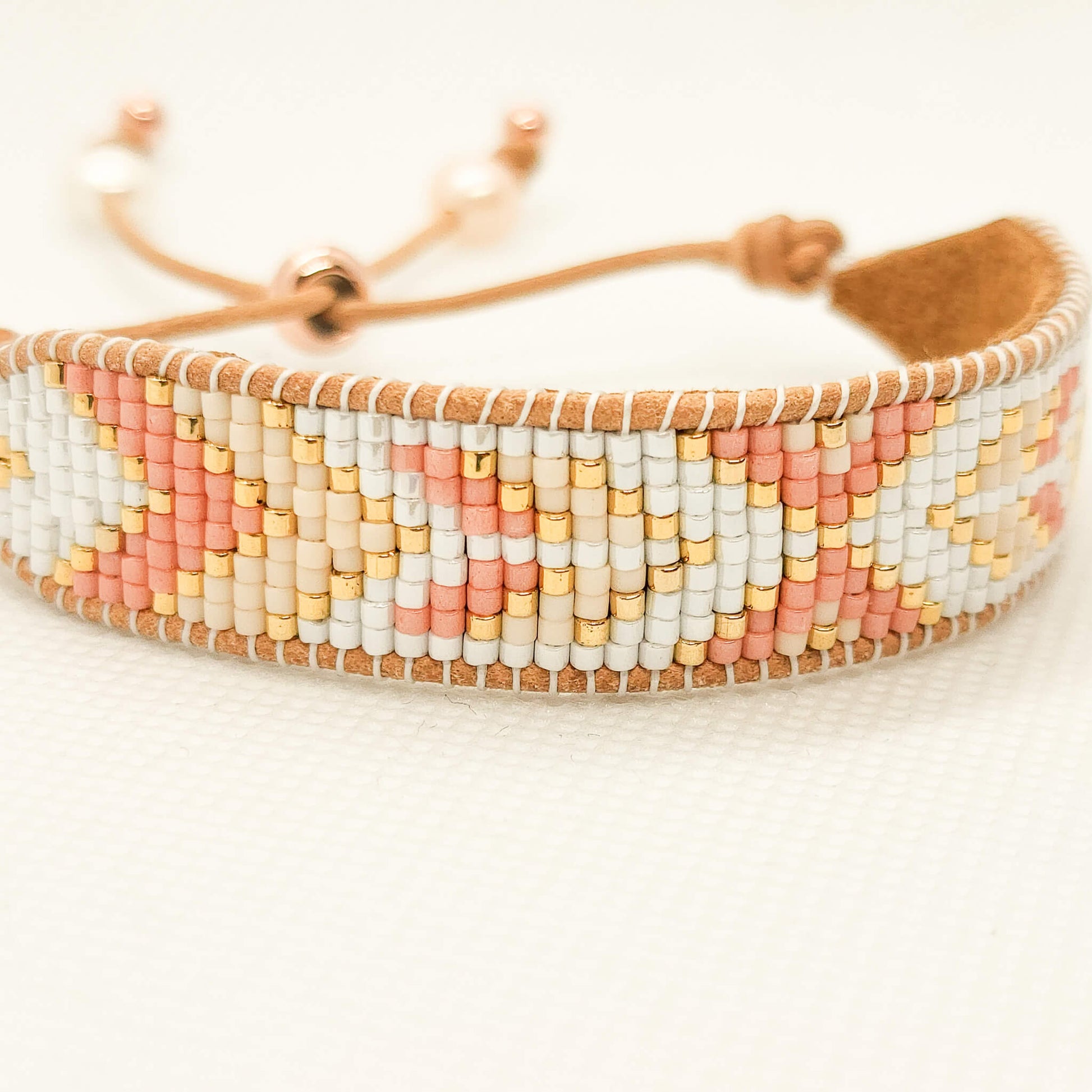 coral sands harmony bracelet side view