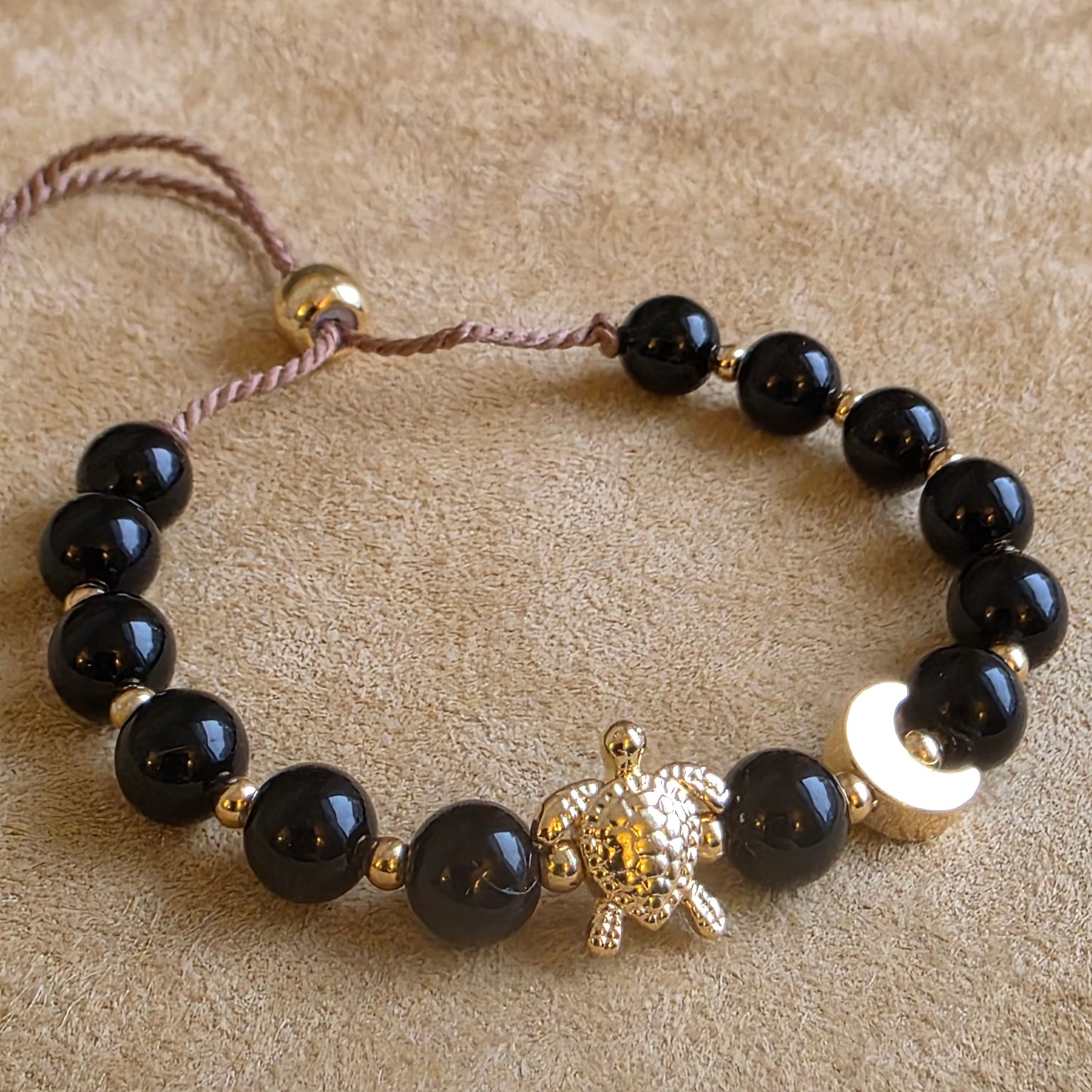 Beaver Moon Bracelet | Black Onyx