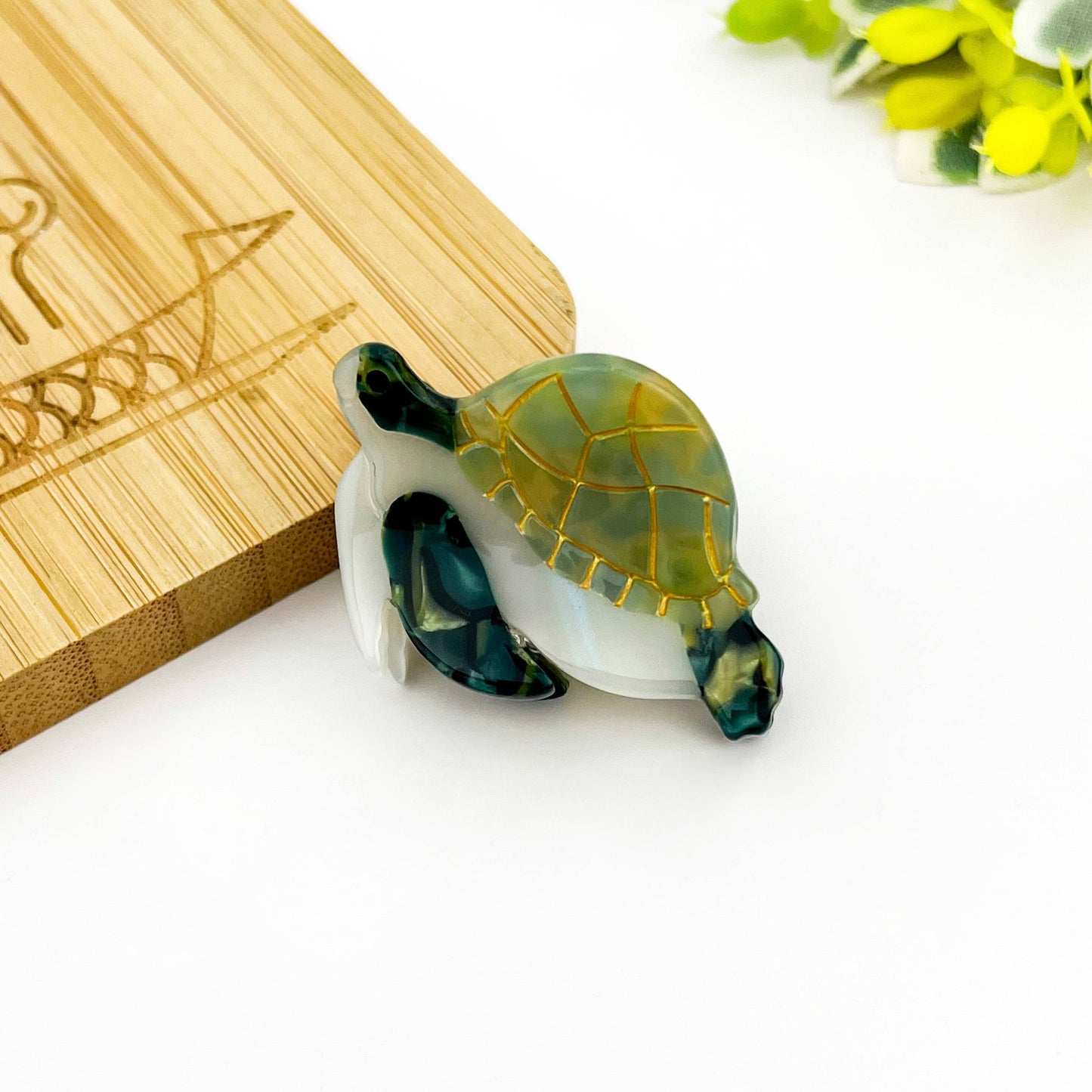 Turtle Hair Clip