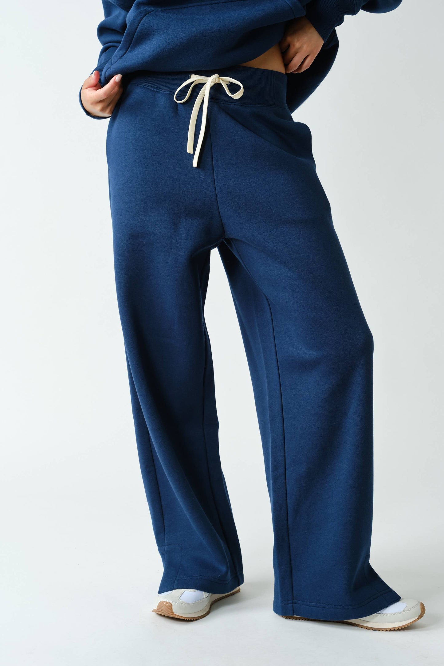 CloudWalk Wide Leg Fleece Pants