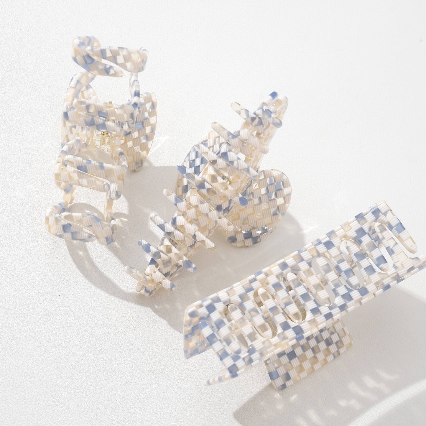 Blue Sand Checkerboard Large - Assorted Claw Clips
