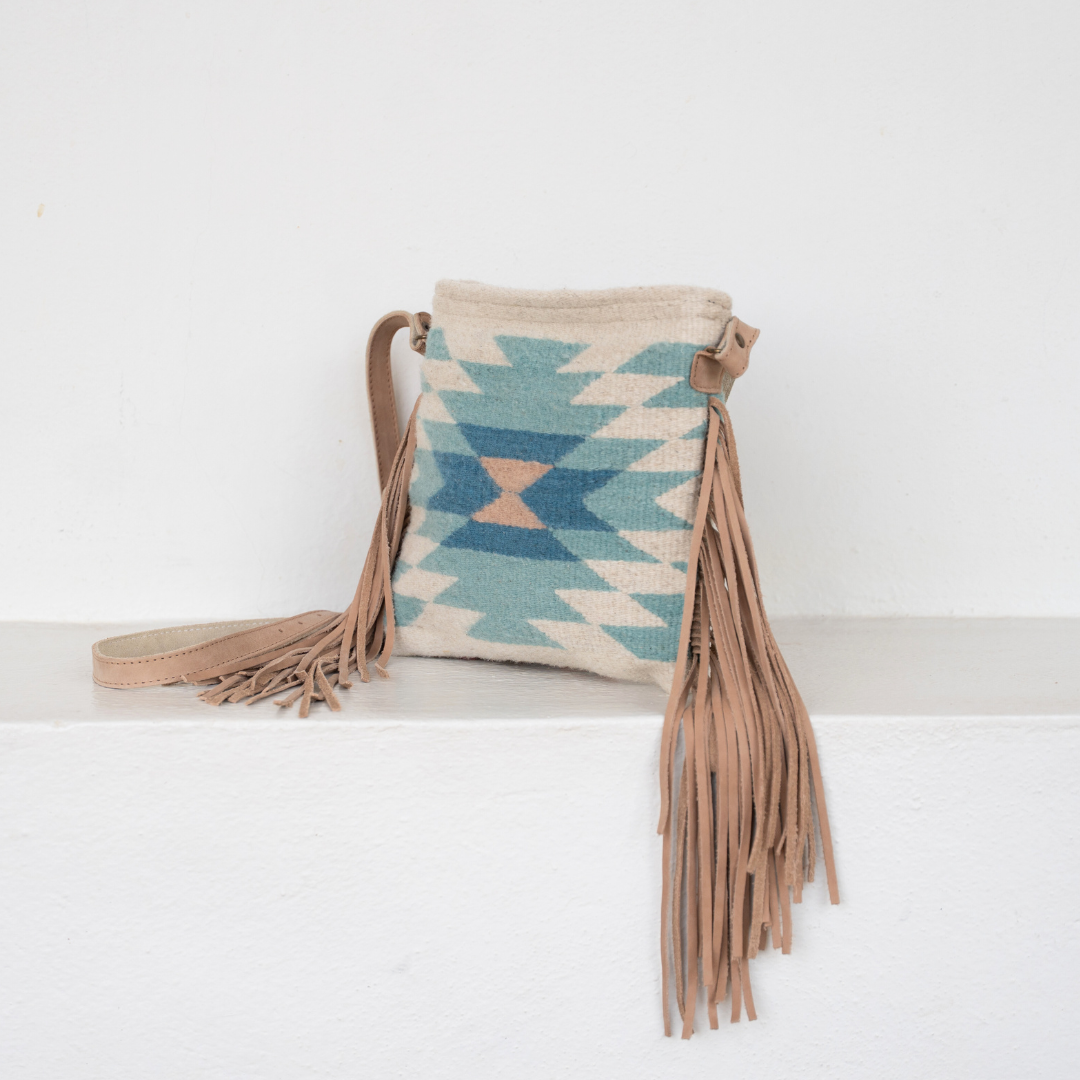Viento Dulce Wool Fringe Crossbody–Handwoven Oaxaca