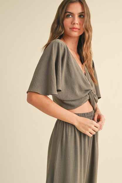 Twisted Top Front
