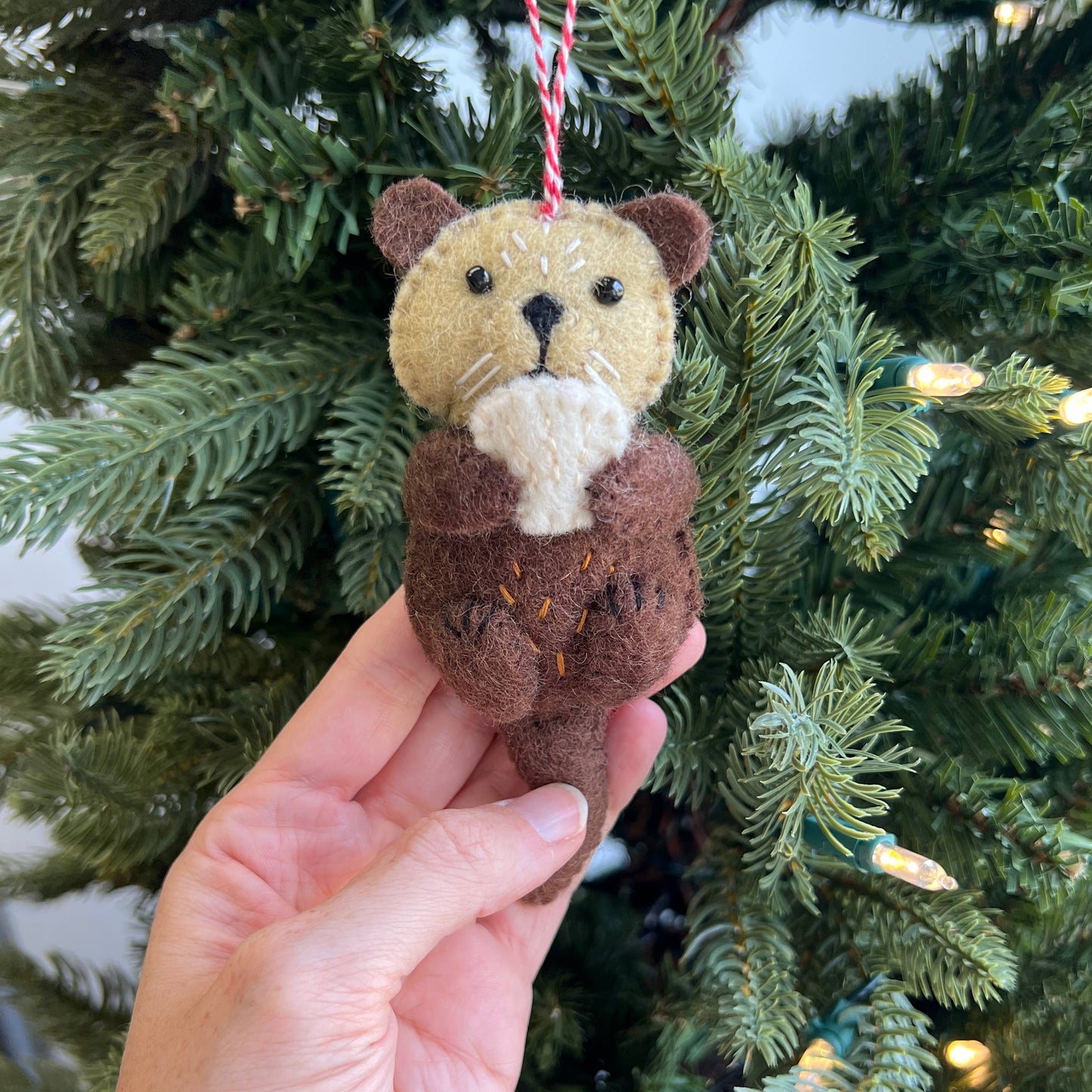Otter Ornament 