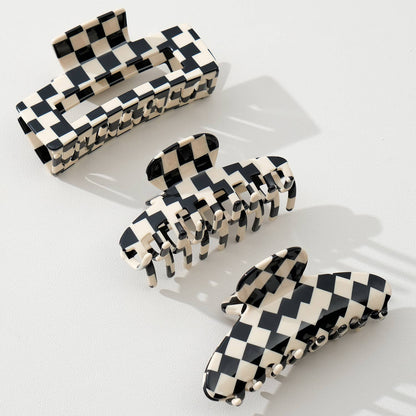 Checkmate Large - Assorted Claw Clips