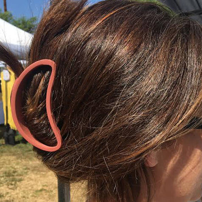 Bean shaped claw Casual design style clip