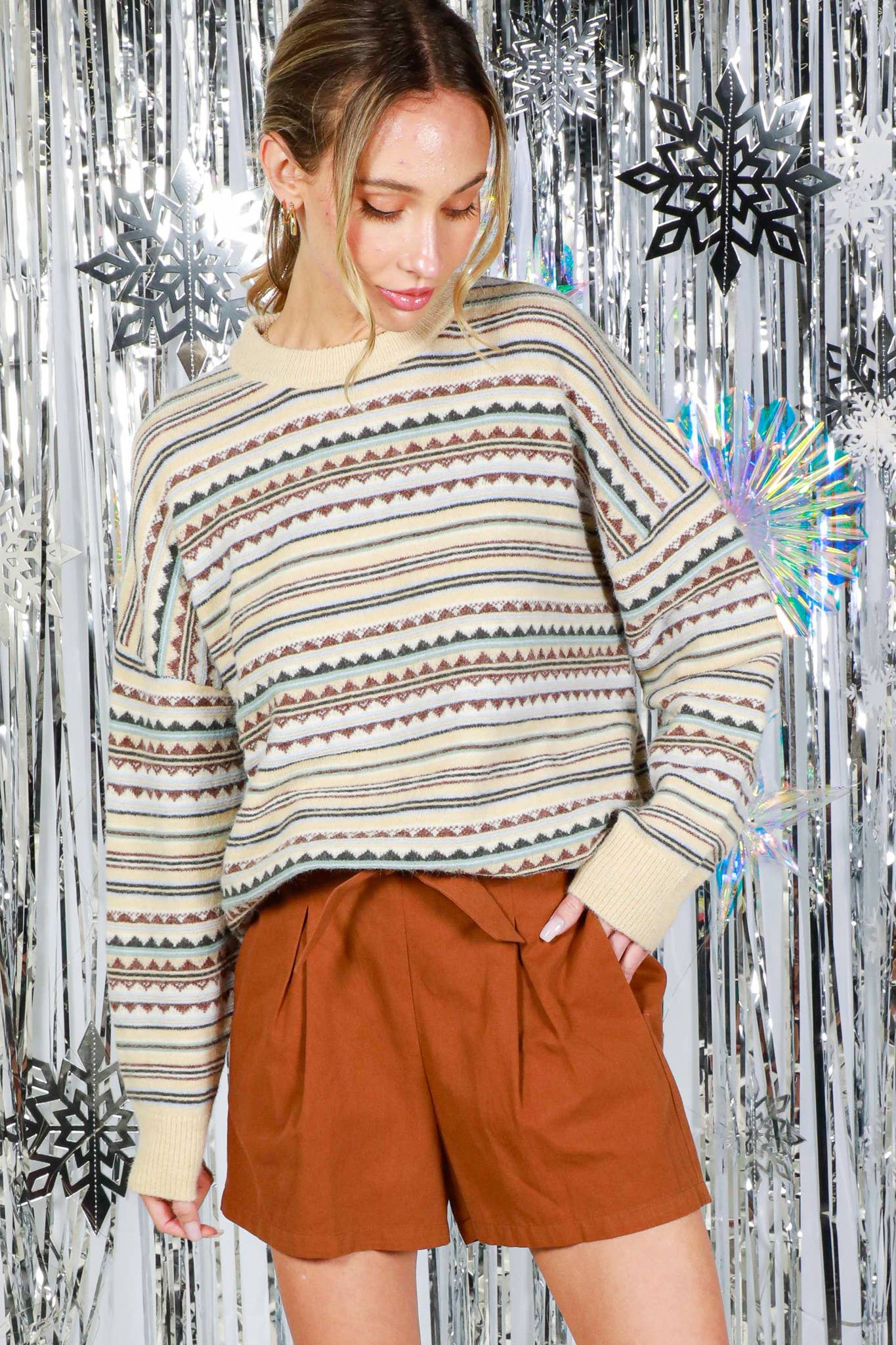 Vintage Crew Neck Stripe Pattern Sweater
