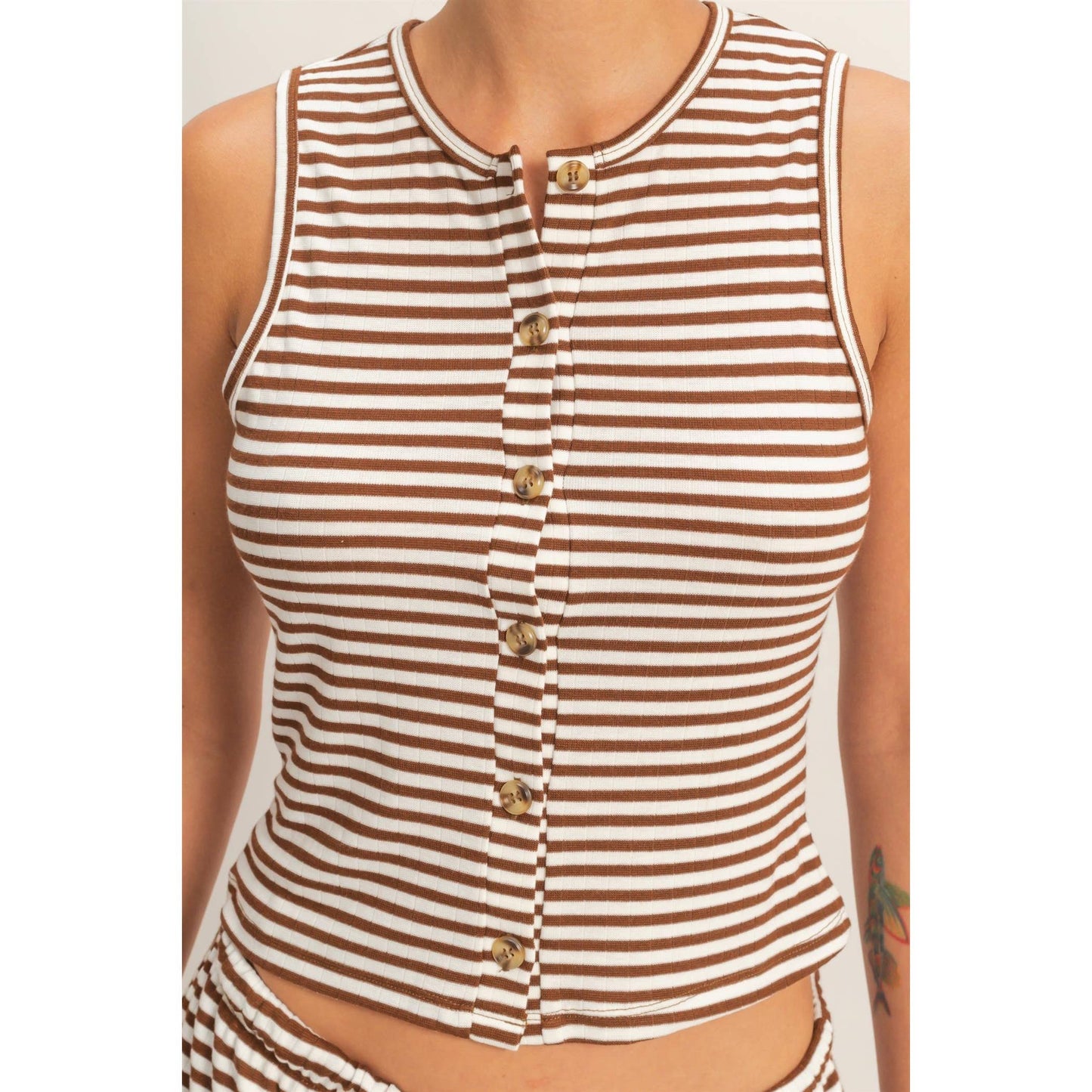 Striped Button-Front Crew Neck Sleeveless Top