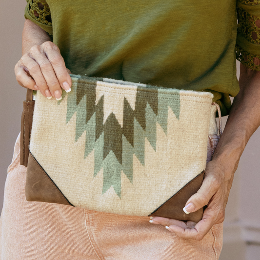 Hoja Nueva Zapotec Wool–Leather Clutch Bag
