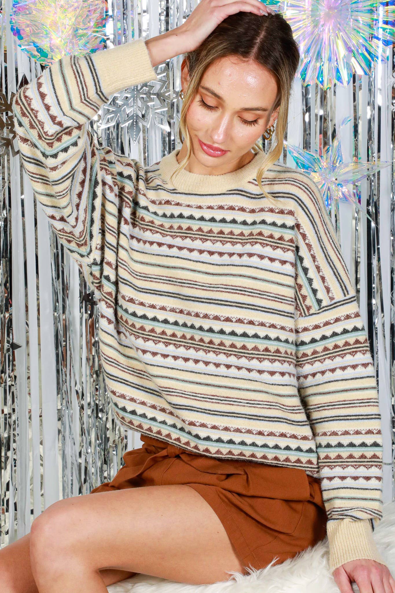 Vintage Crew Neck Stripe Pattern Sweater