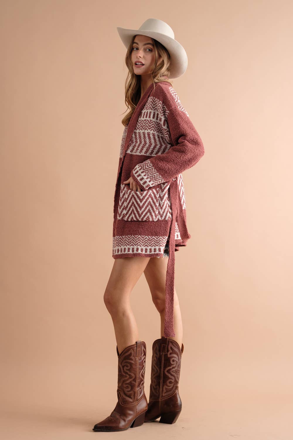 17394W - Cozy Aztec Pattern Pocket Front Tie Open Cardigan