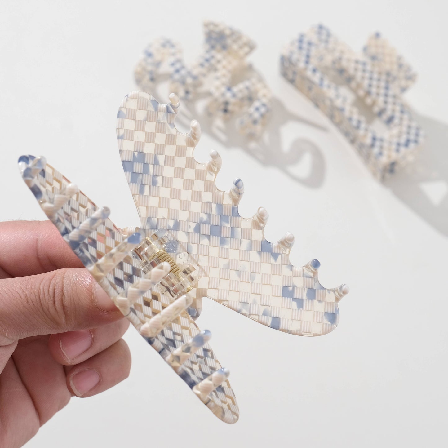 Blue Sand Checkerboard Large - Assorted Claw Clips