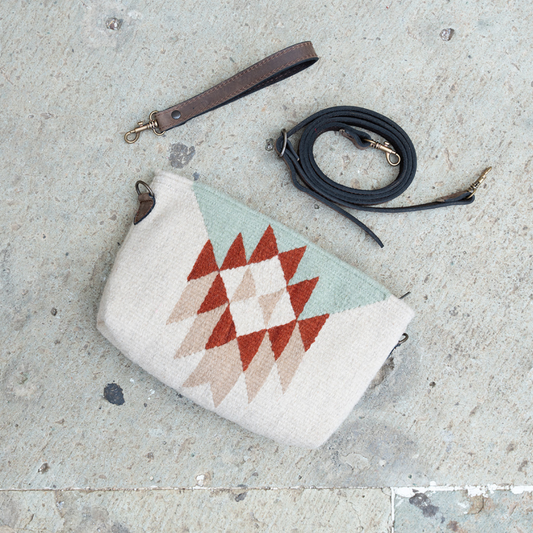 Fénix Convertible Wool Clutch–Crossbody