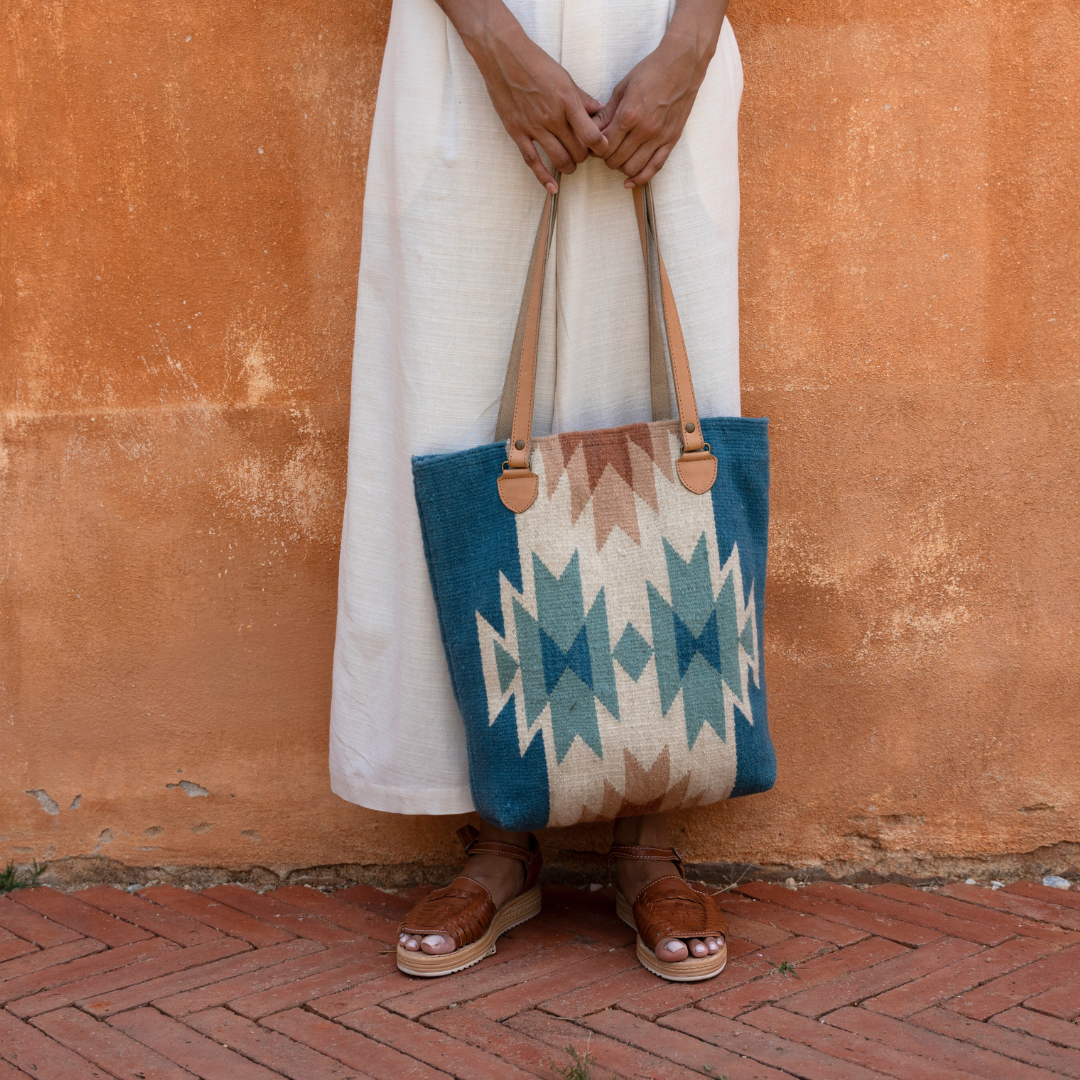Playa Bucket Wool Bucket Tote–Leather Strap