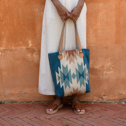 Playa Bucket Wool Bucket Tote–Leather Strap