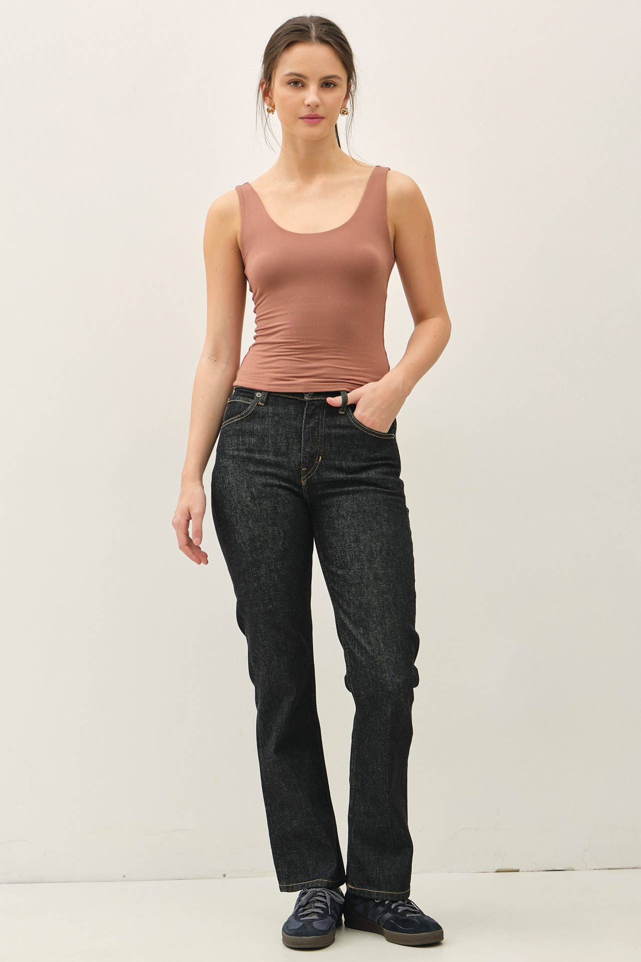 Everyday Scoop Tank