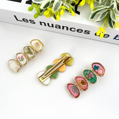 Retro Flower Duckbill Clip